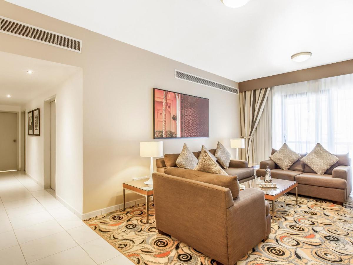 Two-Bedroom Apartment Deluxe Golden Sands 10
