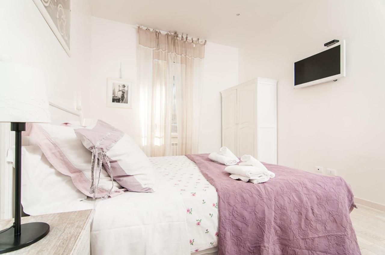 Deluxe Double or Twin Room City View