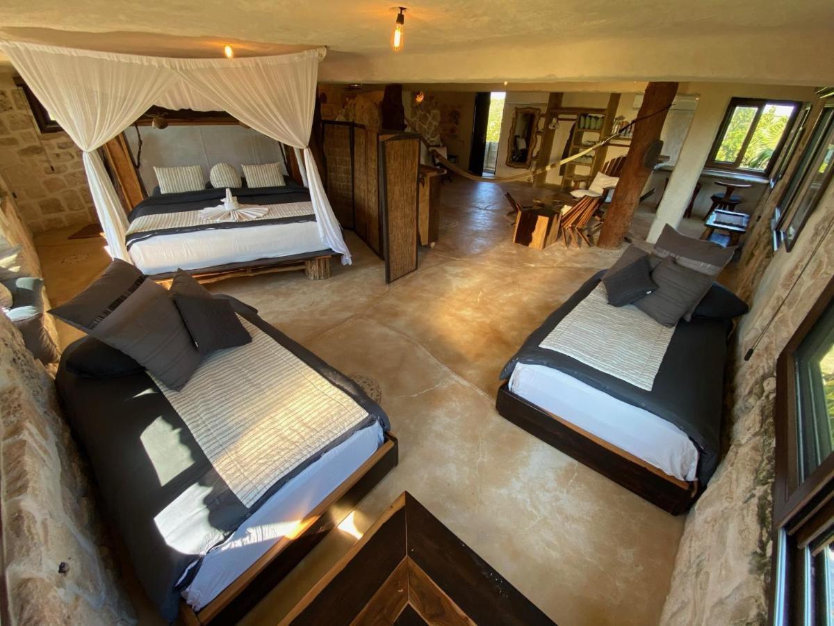 Temple Penthouse