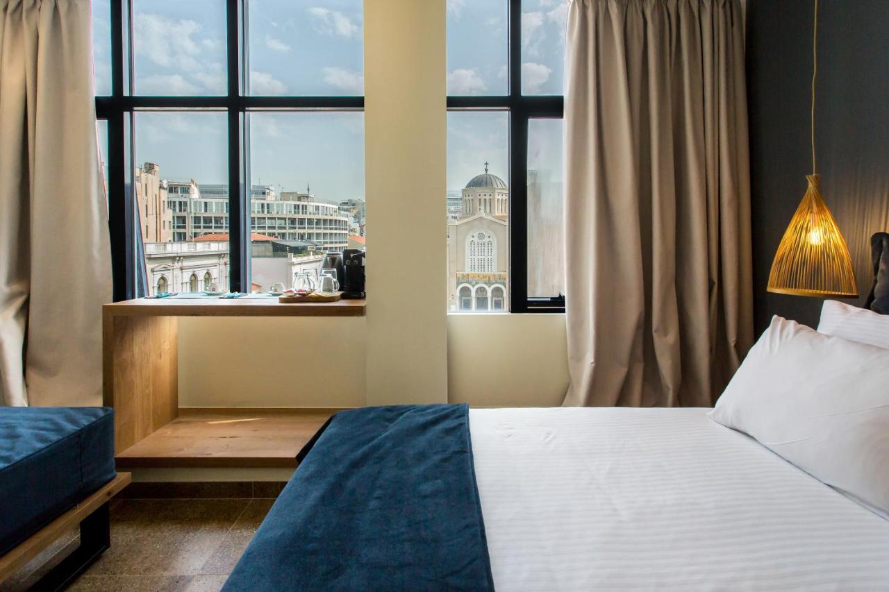 Senior Suite Metropolis View