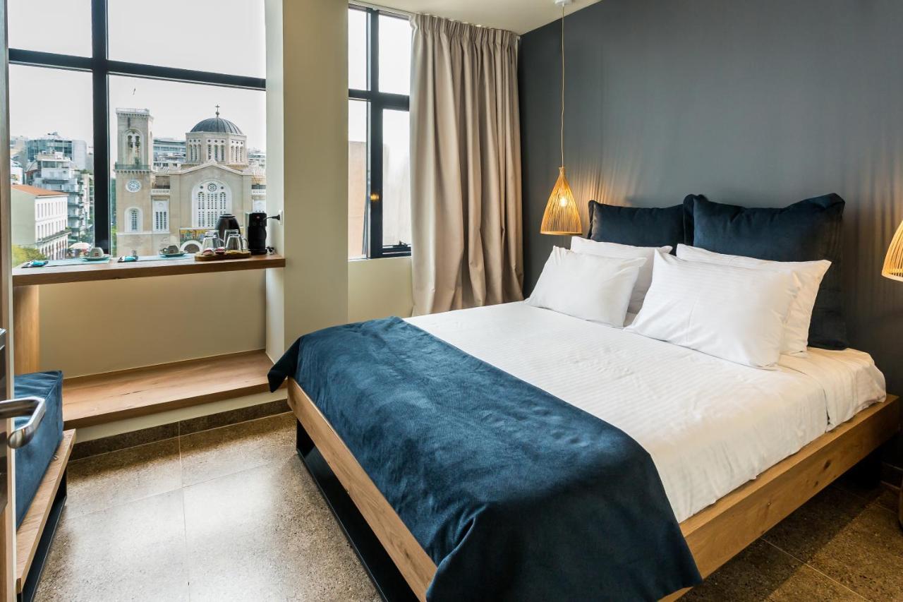 Senior Suite Metropolis View