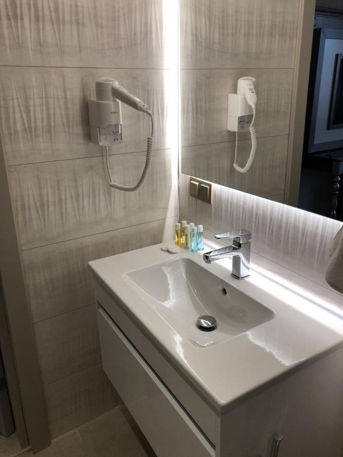 Duplex Quadruple Room