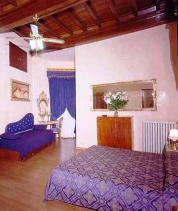 Basic Triple Room