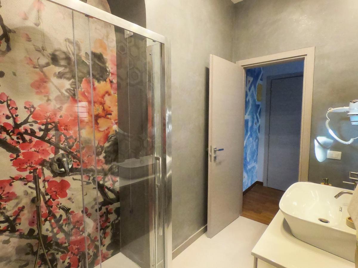 Deluxe King Double Room