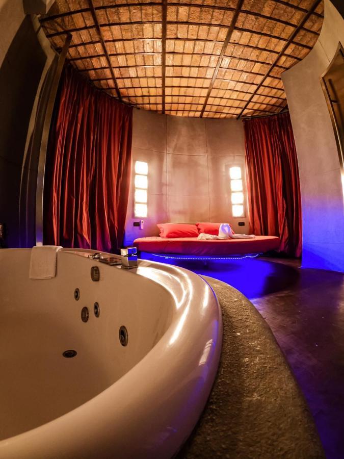 Suite Hot Tub