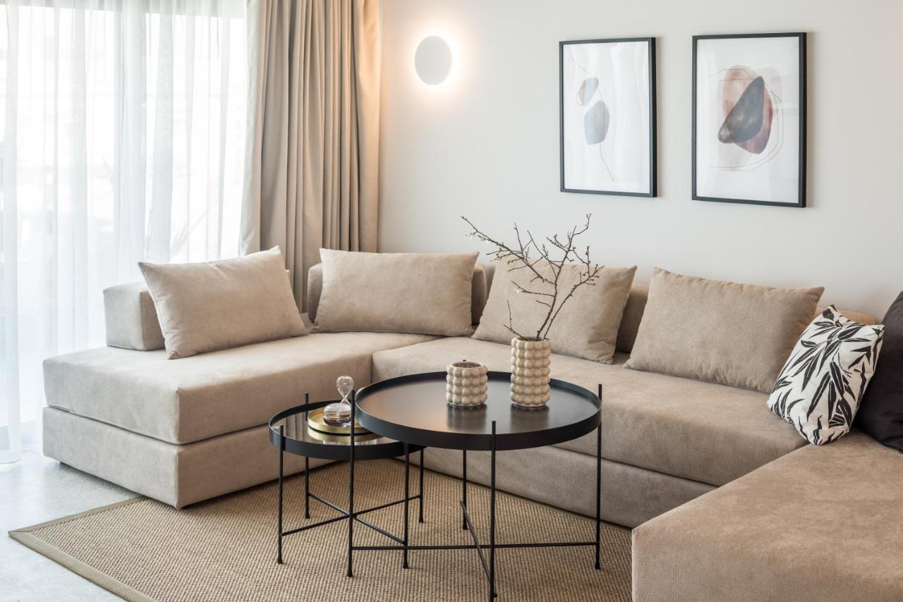 Superior Apartment