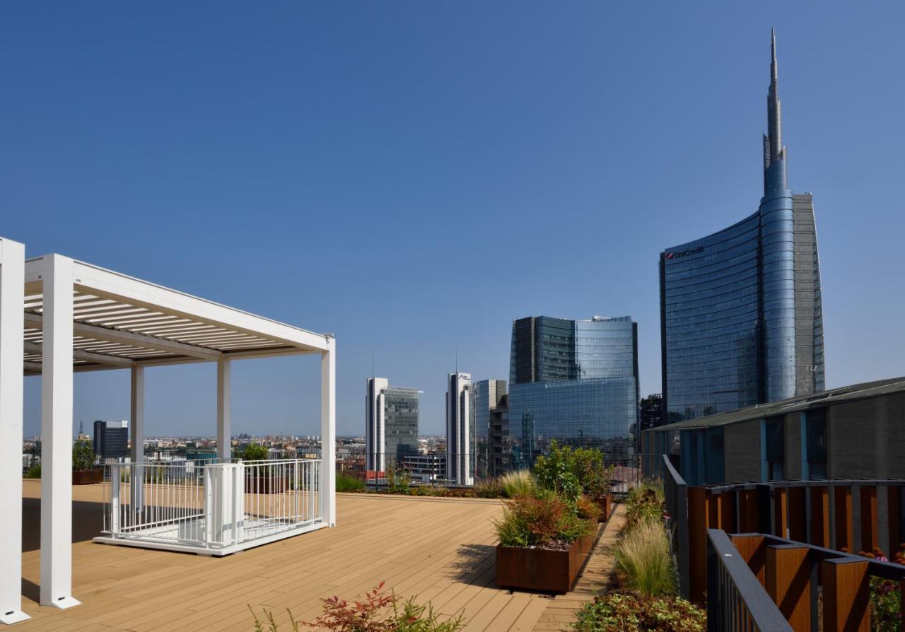 Penthouse Suite V-Floor City View