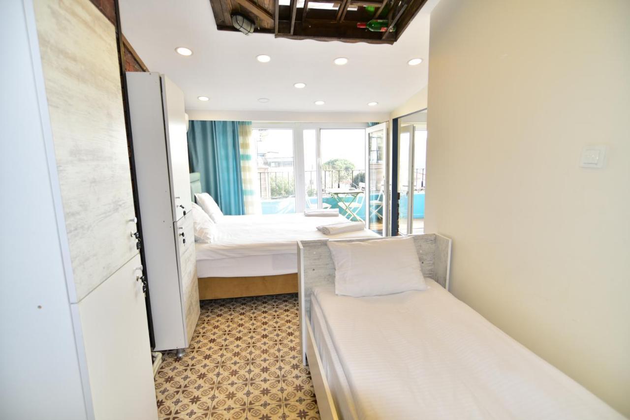 Family Room with Terrace