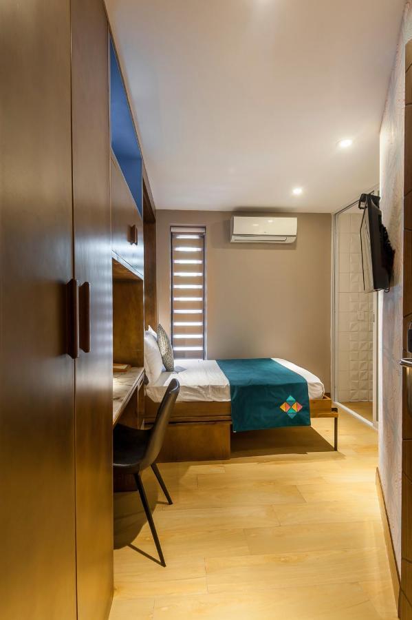 Small Single Room