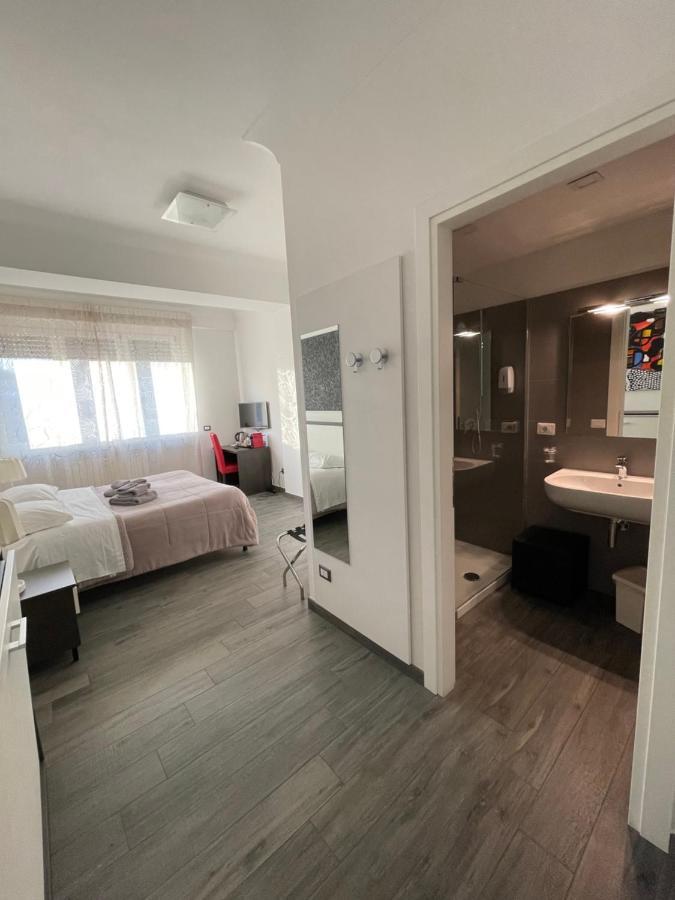 Triple Room Private Bathroom