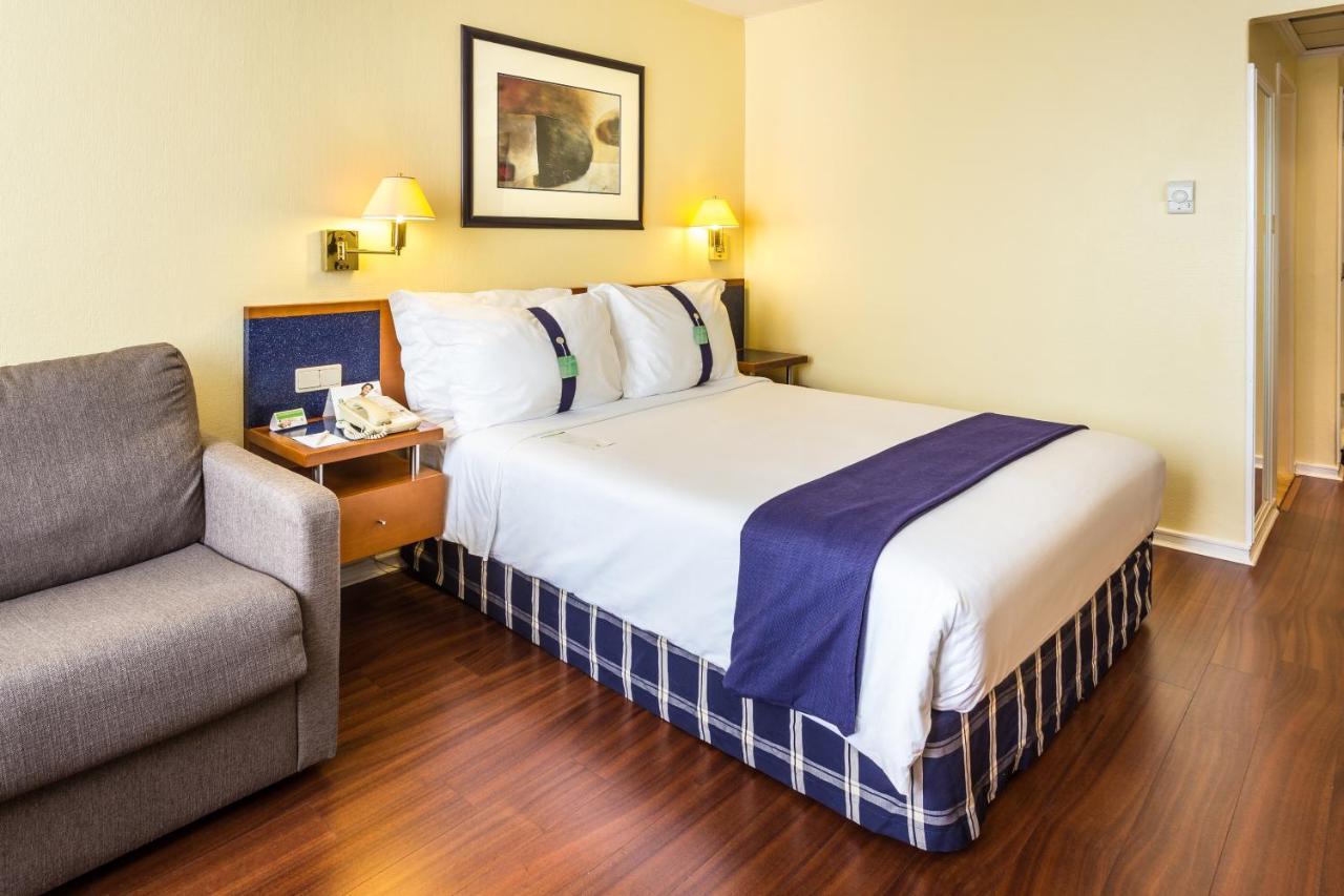 Standard Double Room Sofa Bed