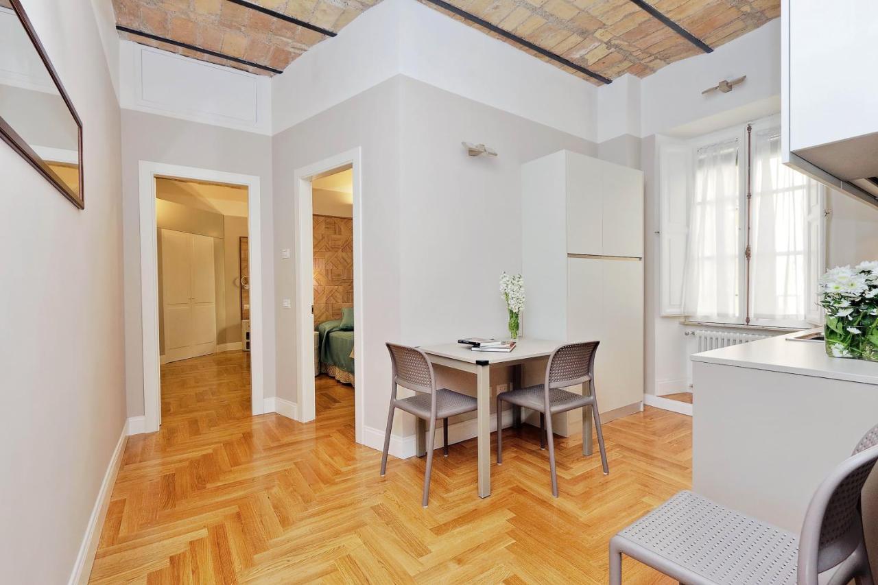 Two-Bedroom Apartment V San Giovanni Laterano 250