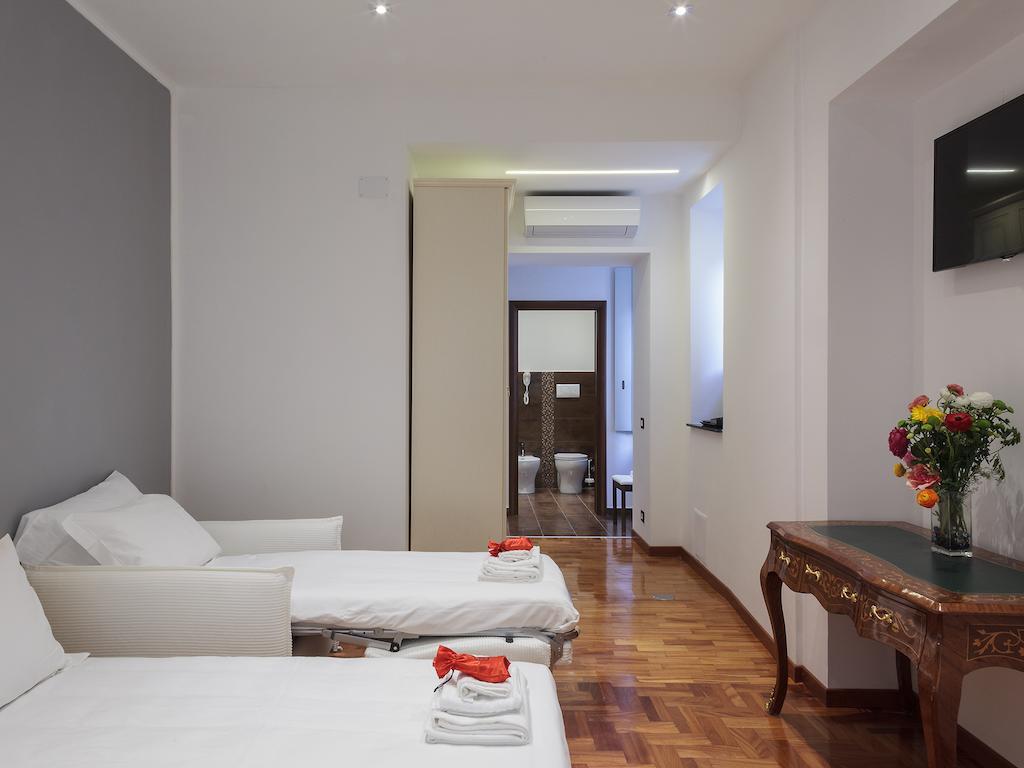 Luxury Triple Room