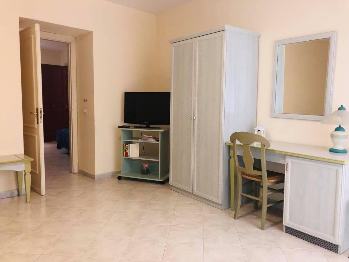 Quadruple Room Private Bathroom