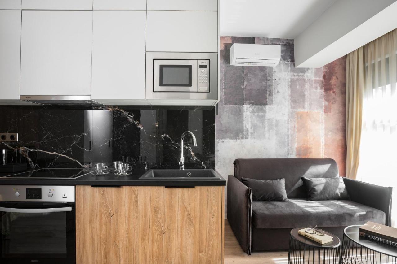 EASY 1-Bedroom Apartment