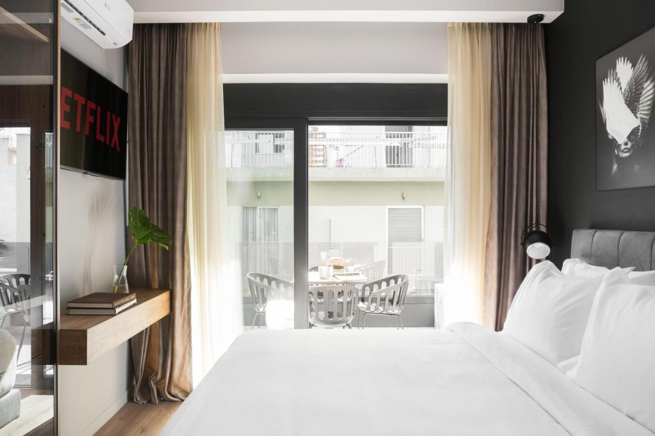 EASY 1-Bedroom Apartment