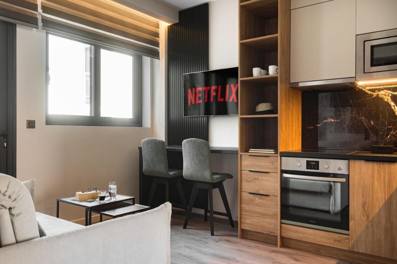 2-Bedroom Deluxe Apartment
