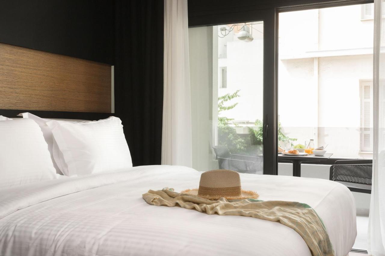 2-Bedroom Deluxe Apartment
