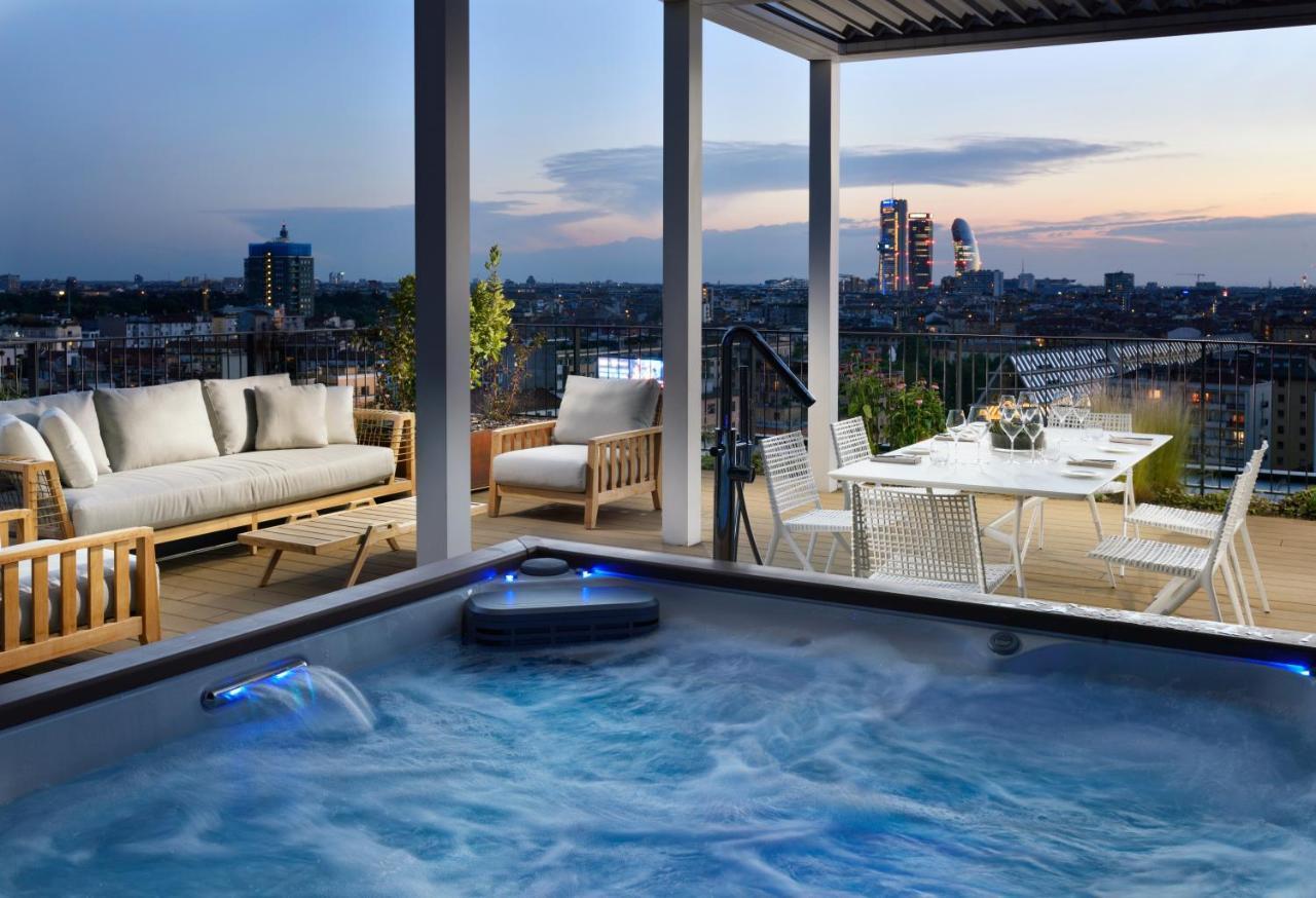 Penthouse Suite V-Floor City View
