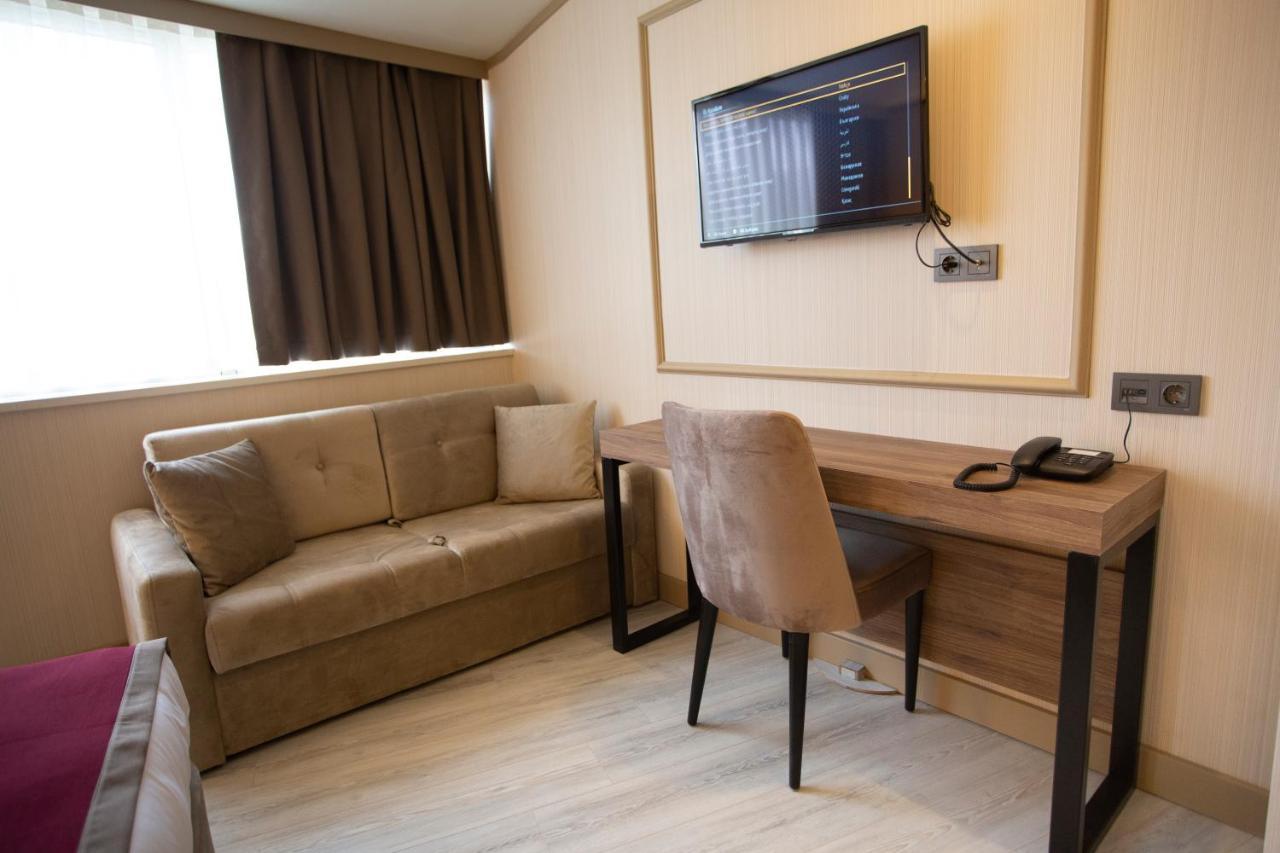 Comfort Triple Room