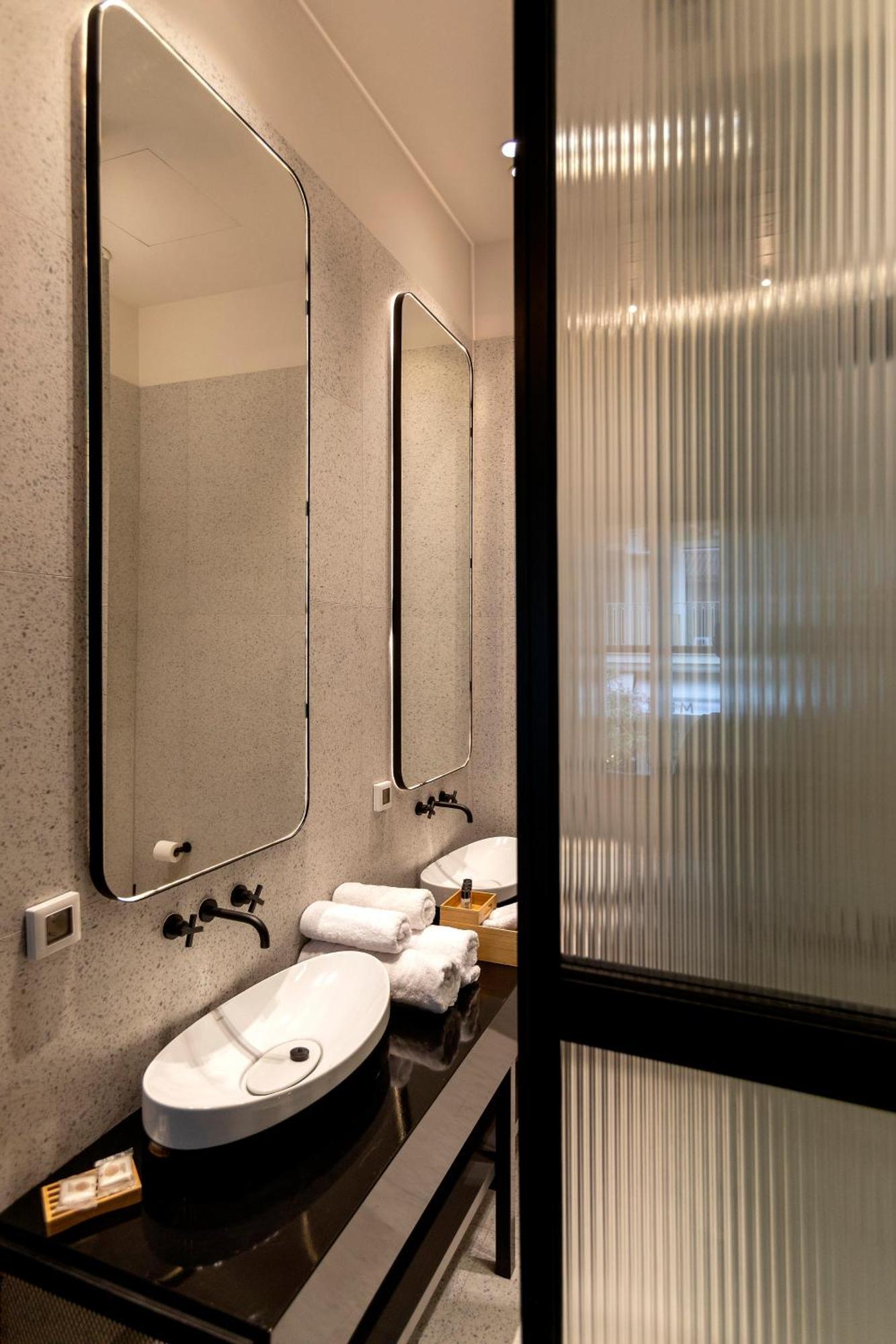 Superior Double or Twin Room City View