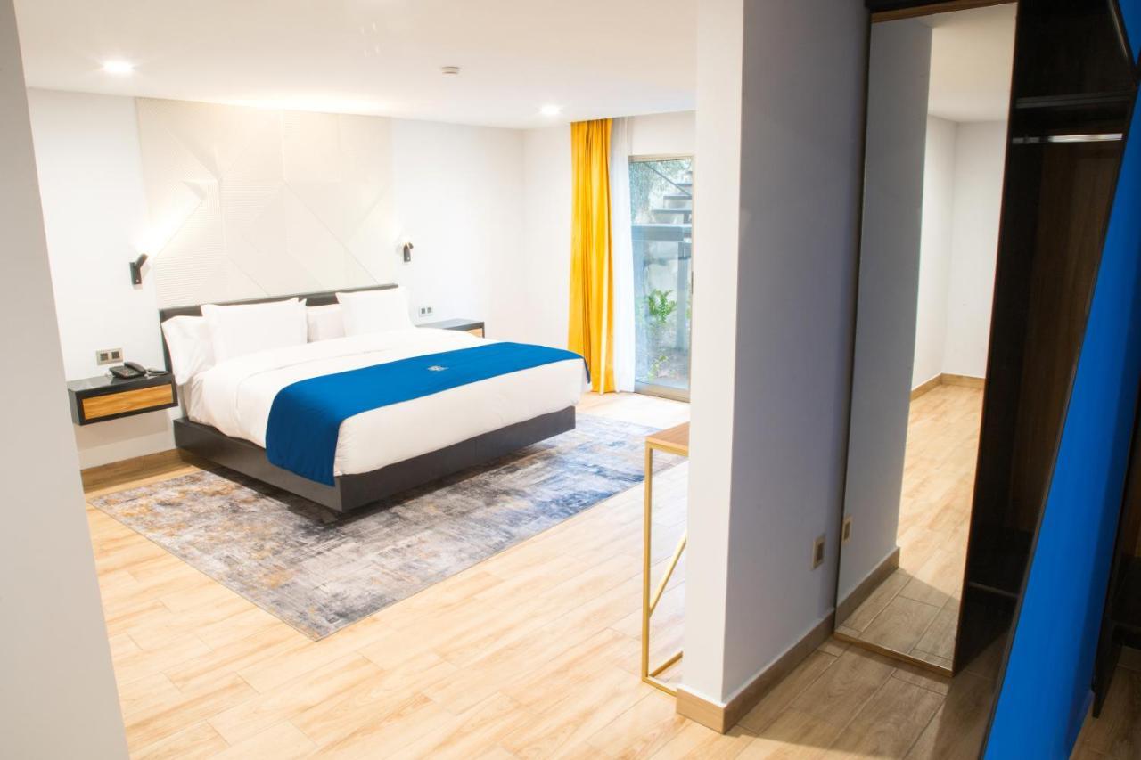 Suite Private Pool