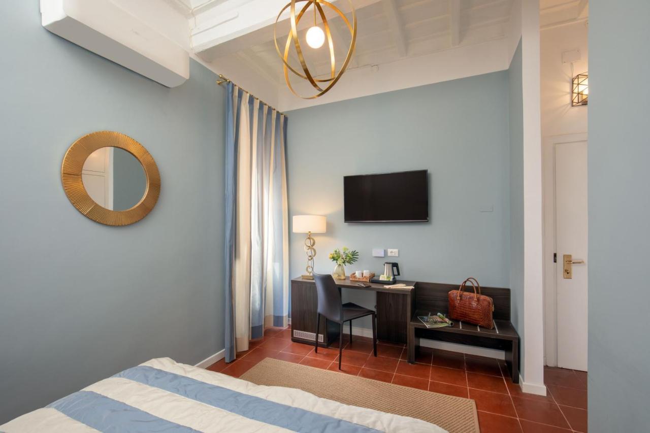 Deluxe Double Room Bath