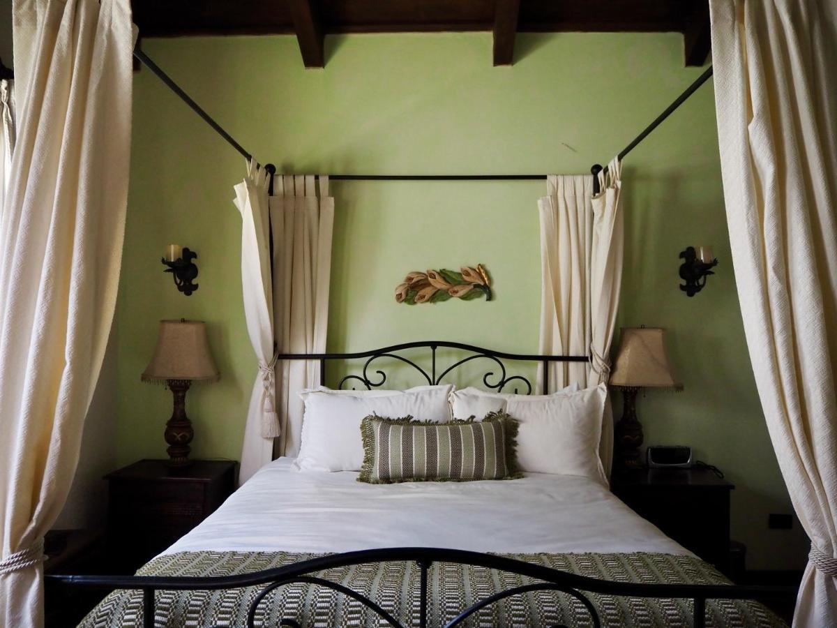 Queen Room Balcony