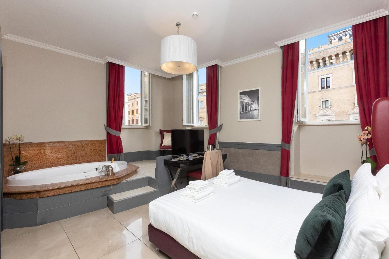 Deluxe Double Room Bath