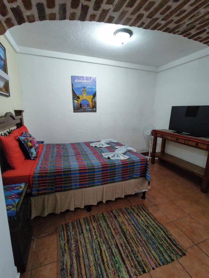 Double Room Private Bathroom