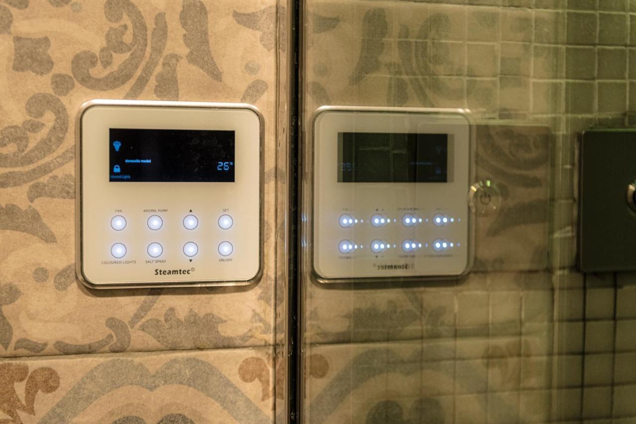Superior Suite Spa Bath Steam Sauna