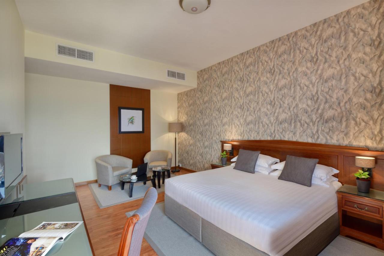 Skyline Premium Room