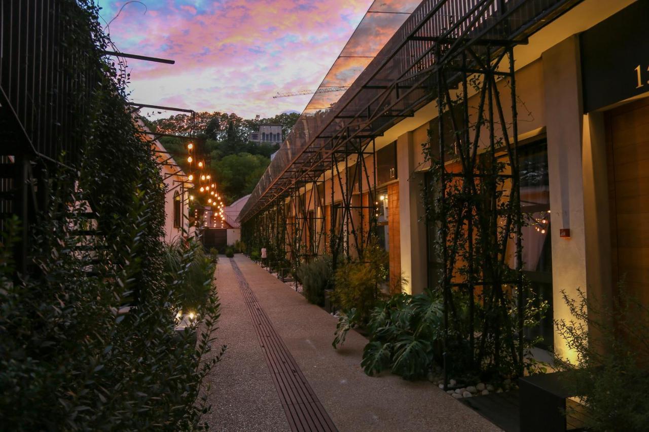 Deluxe Double or Twin Room Garden View