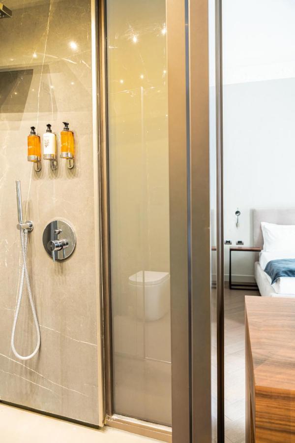 Standard Double Suite