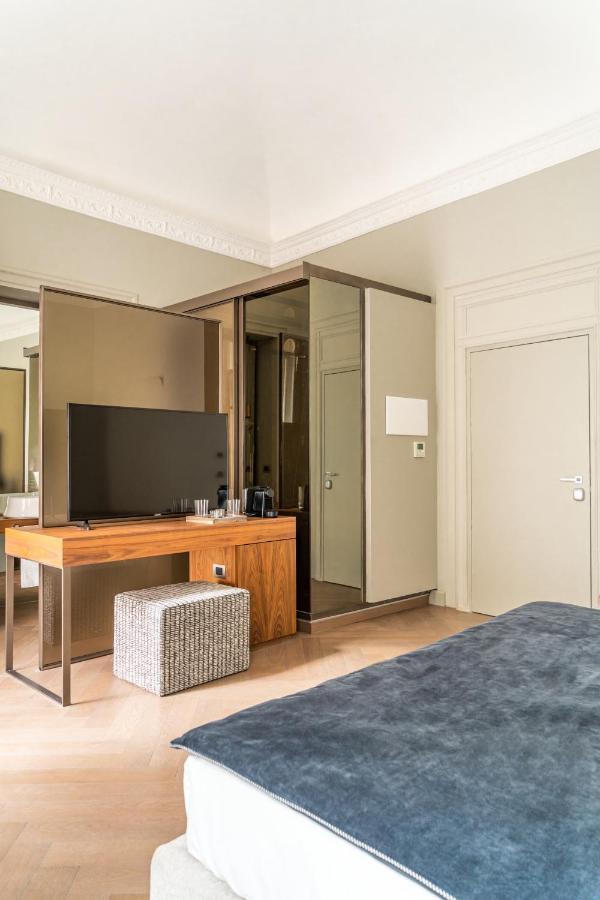 Standard Double Suite