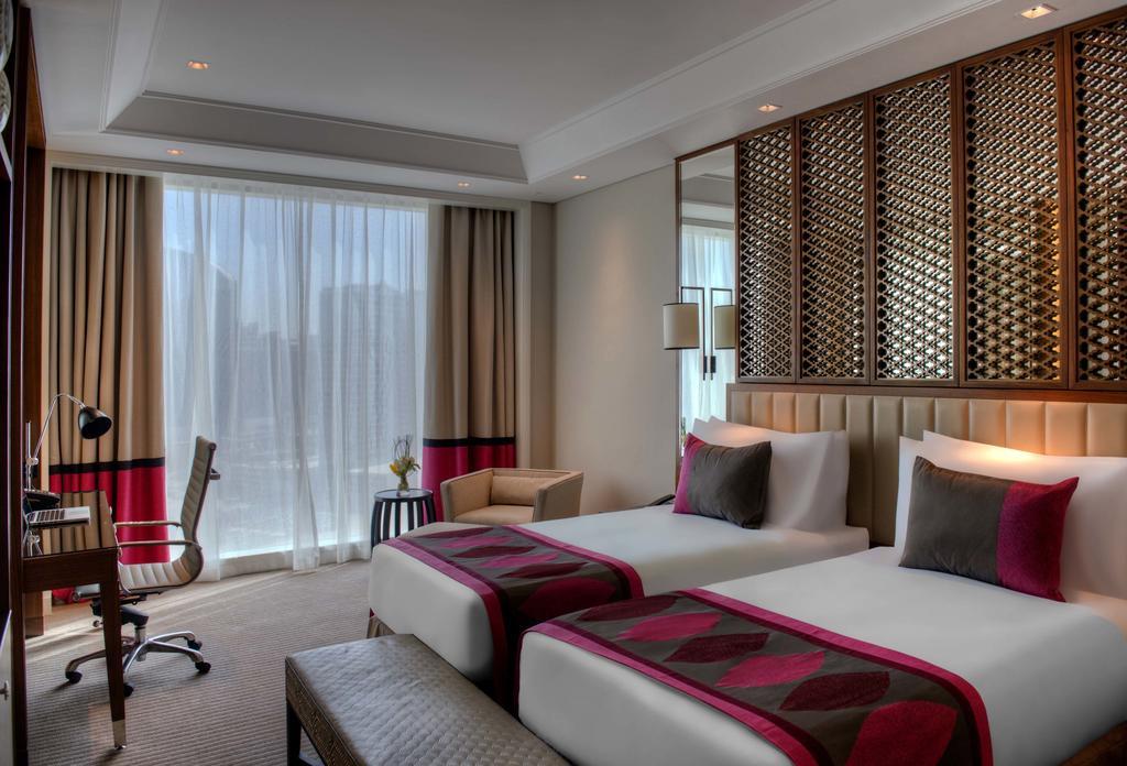 Luxury Twin Room City View Staycation on F&B spa & laundry early check & late check-out