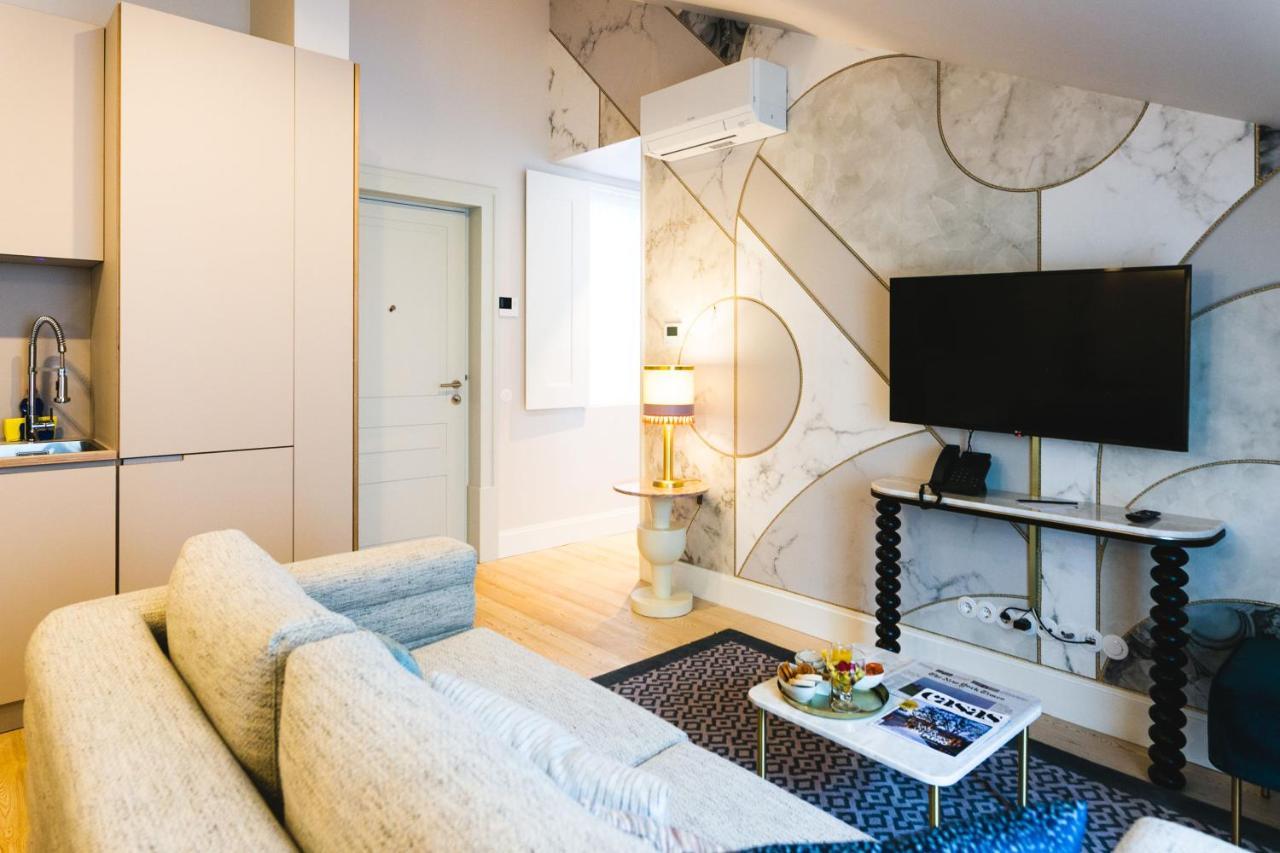 One-Bedroom Apartment Convent View