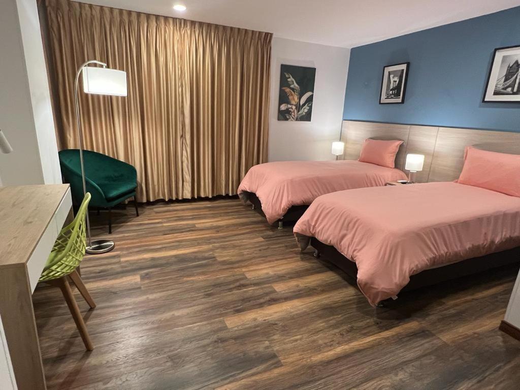 Superior King Room