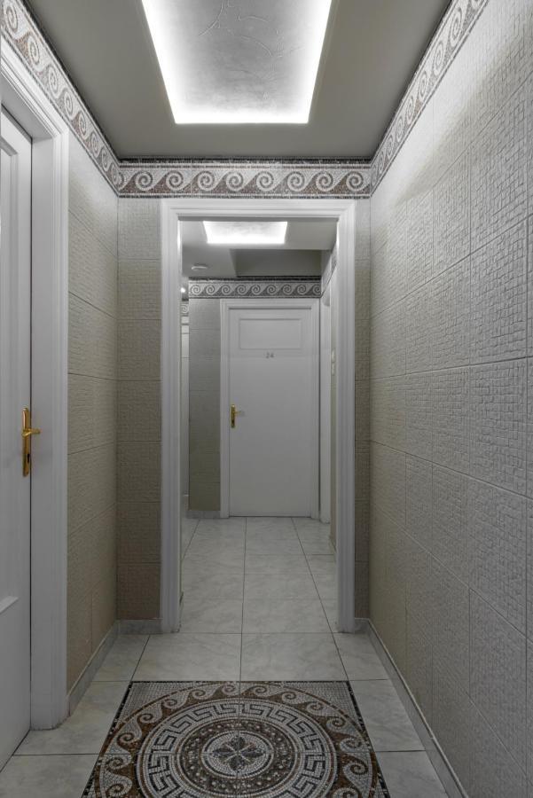 Budget Quadruple Room Balcony