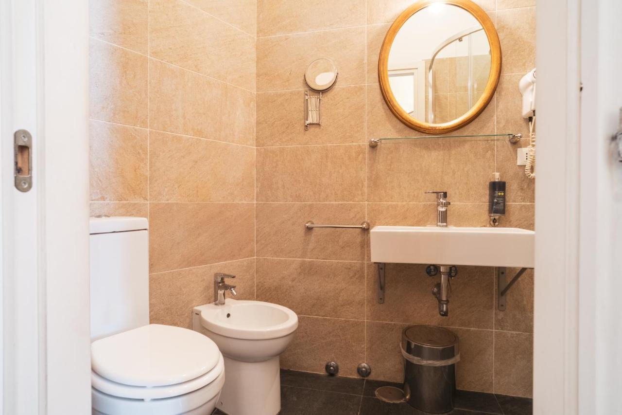 Executive Triple Room
