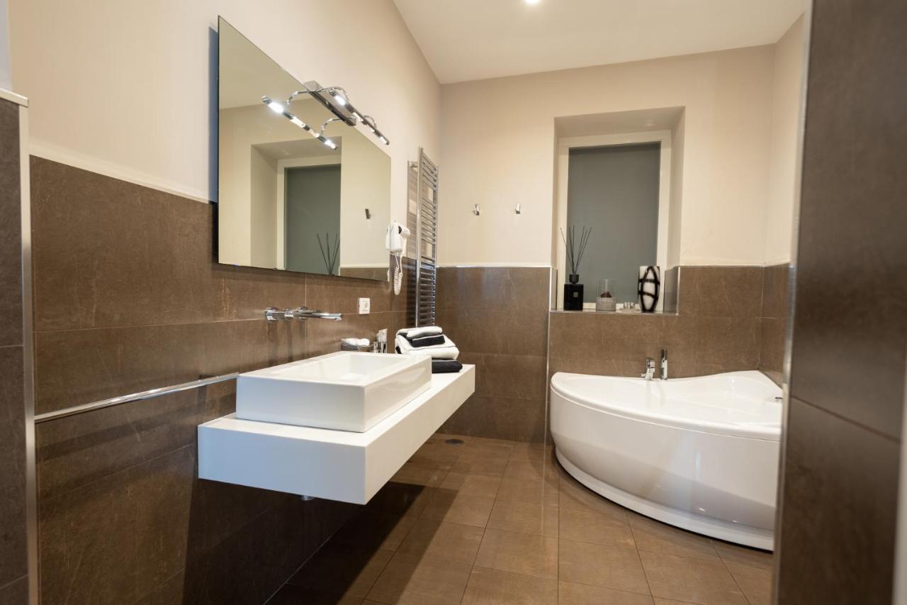 Superior Double Room Spa Bath