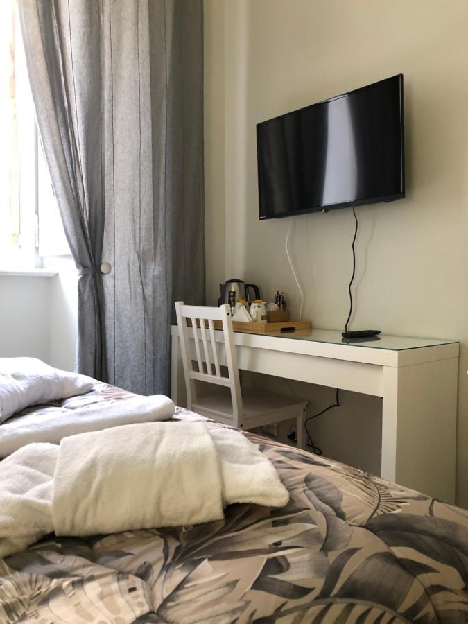 Double Room Private Bathroom