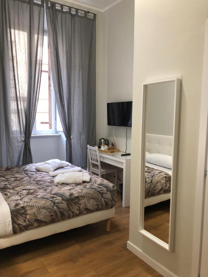 Double Room Private Bathroom
