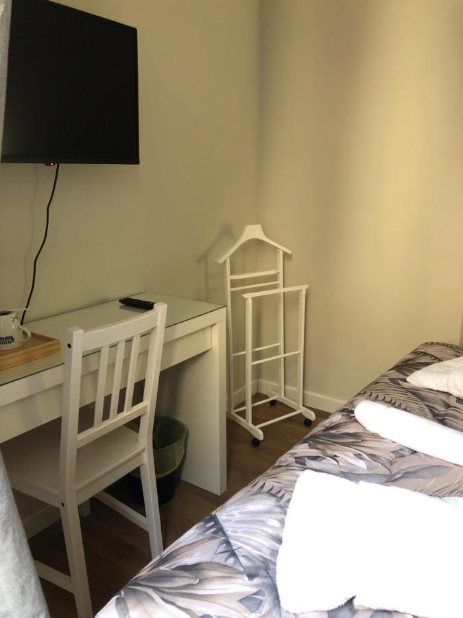 Double Room Private Bathroom
