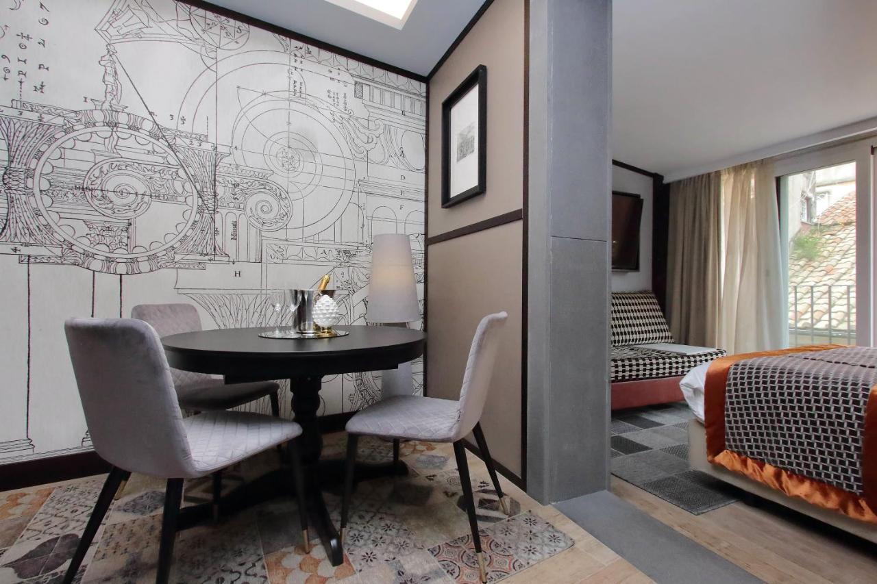 Suite Balcony