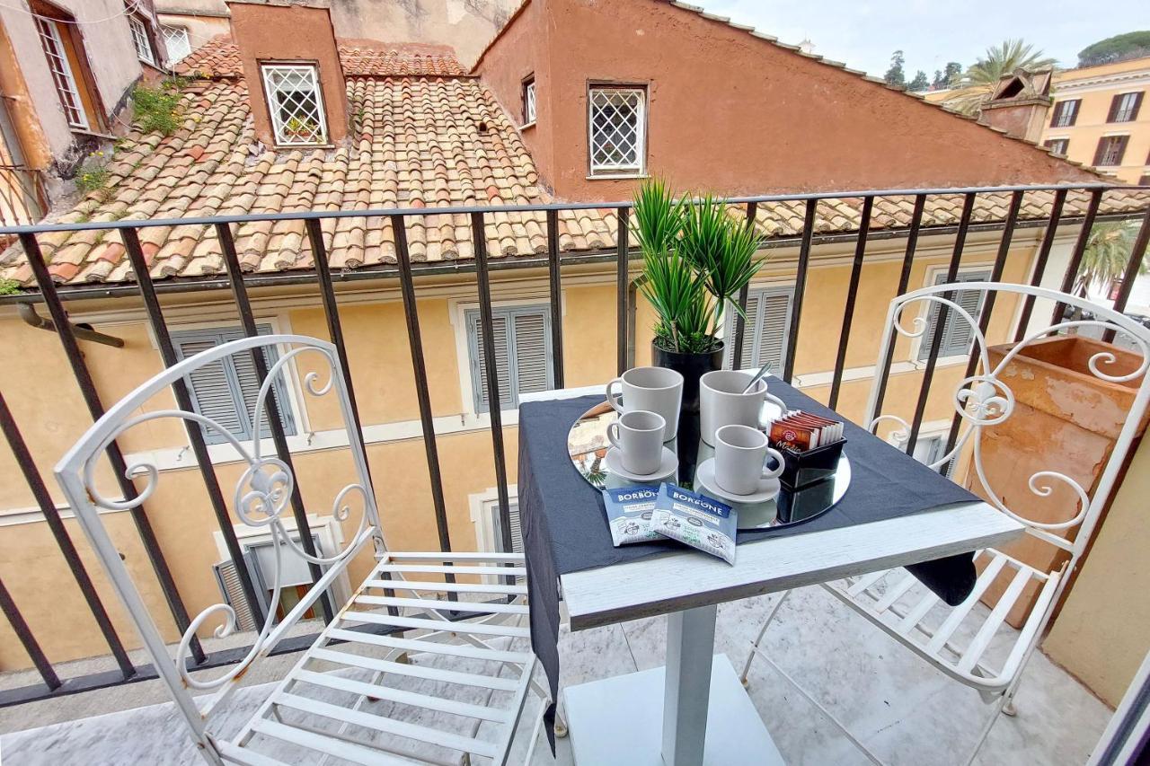 Suite Balcony