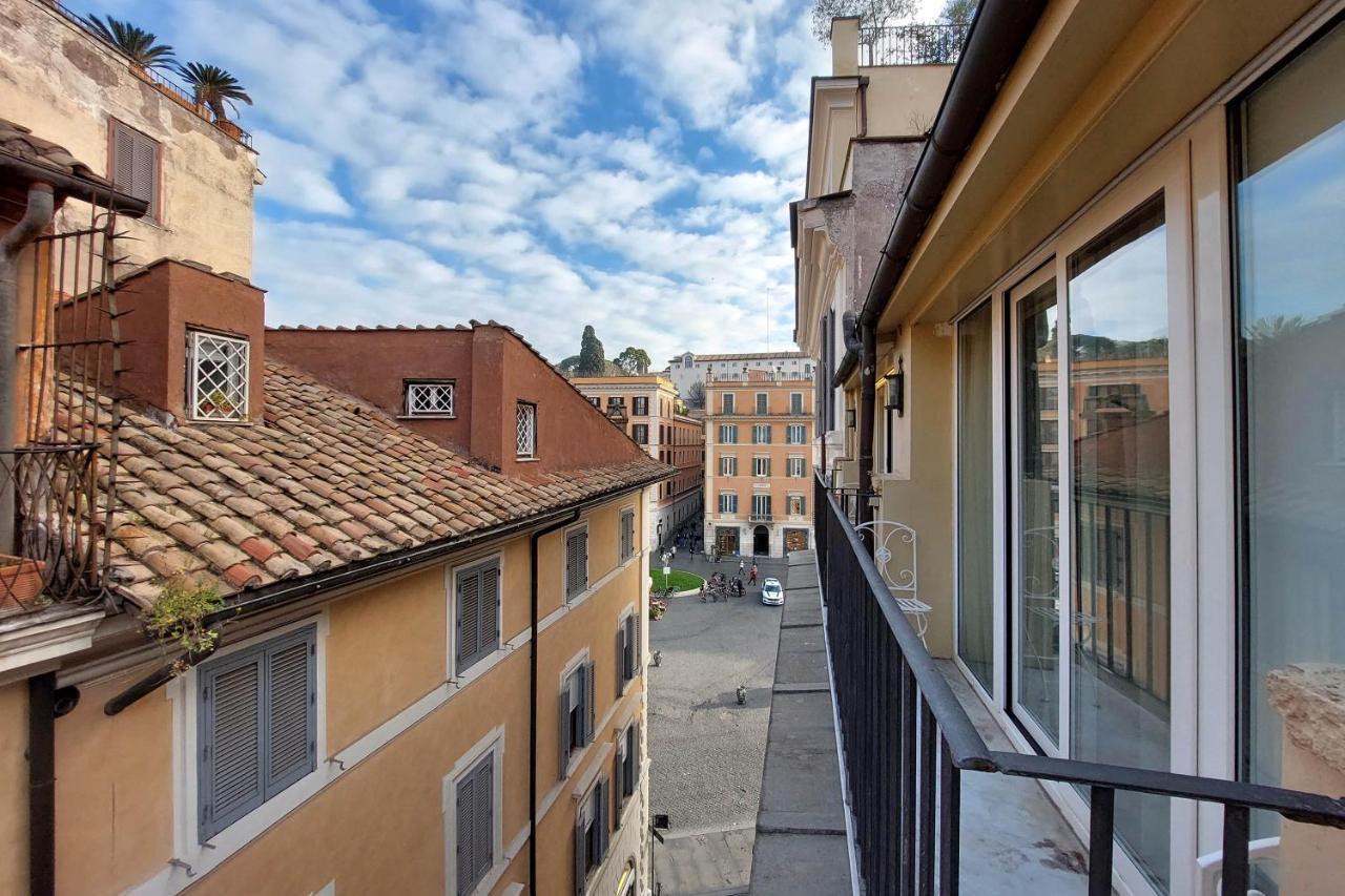 Deluxe Double or Twin Room Balcony