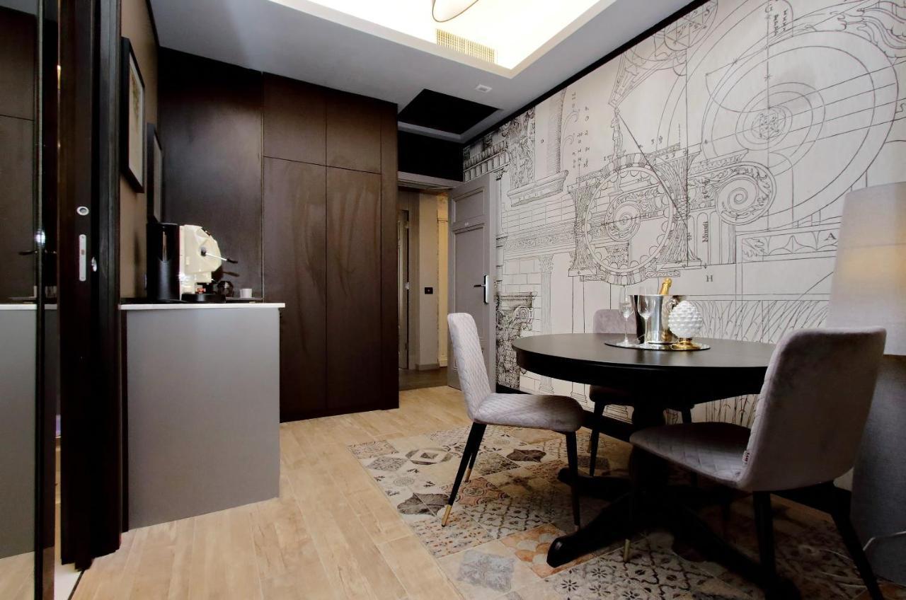 Suite Balcony