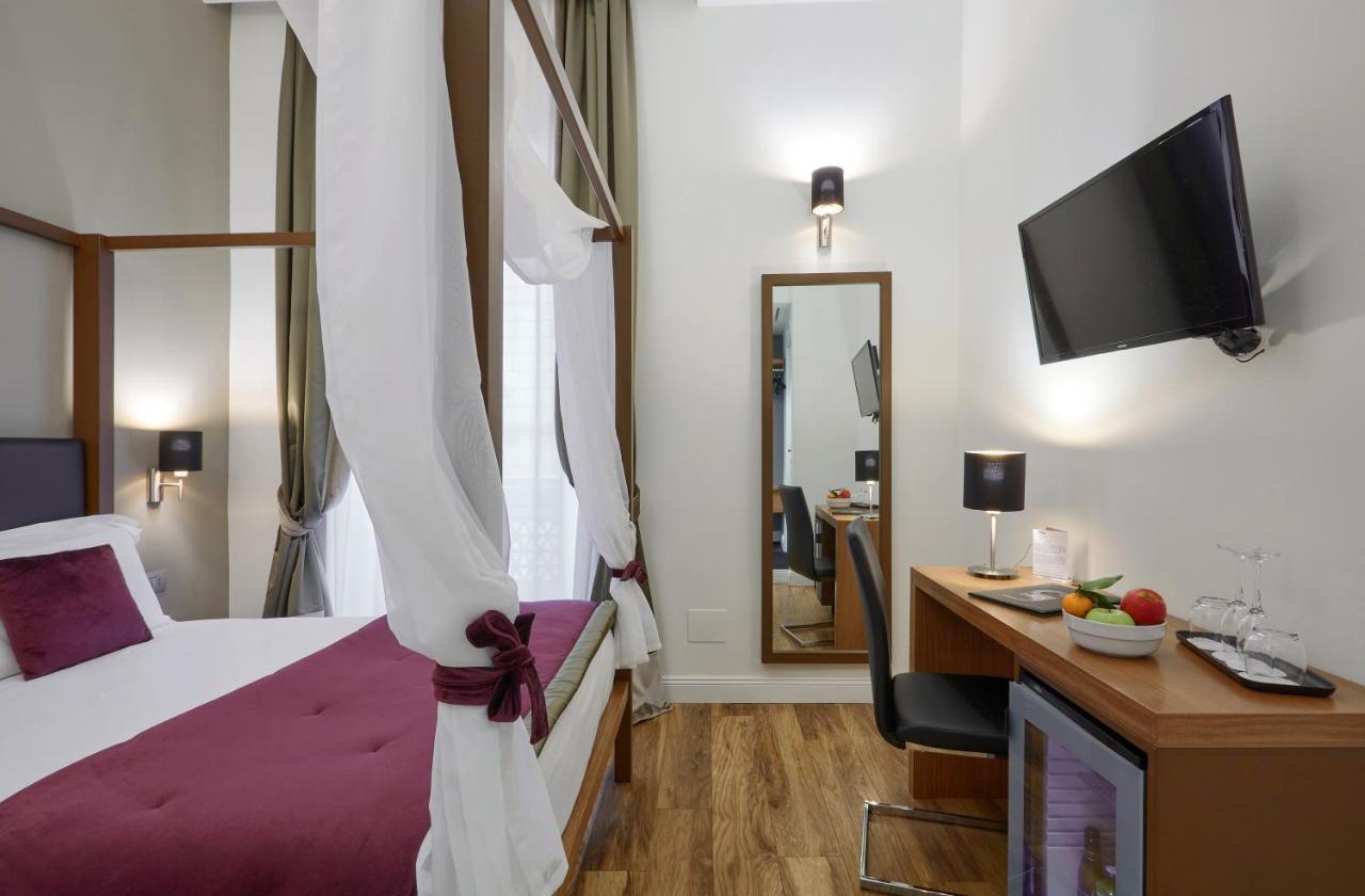 Classic Double Room