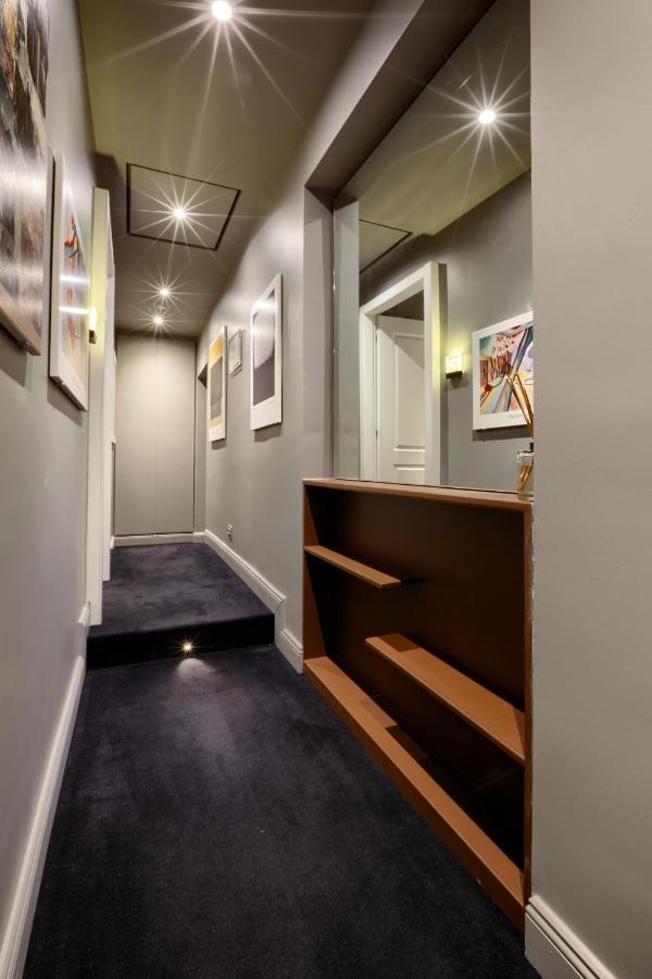 Two Connecting Double Rooms